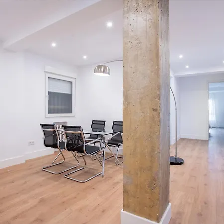 Llorenzu El Santu - Vistas Al Mar - 4 Hab Y 3 Banos - Vut-6322-as Gijón